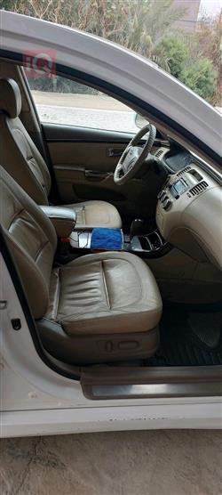 هیۆندای ازێرا